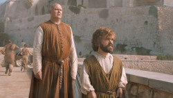 extant_GameOfThrones_6x01-TheRedWoman_3362