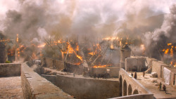 extant_GameOfThrones_6x01-TheRedWoman_3368