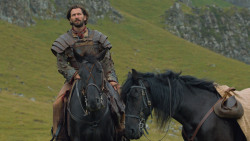 extant_GameOfThrones_6x01-TheRedWoman_3426
