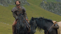 extant_GameOfThrones_6x01-TheRedWoman_3429