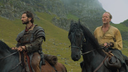 extant_GameOfThrones_6x01-TheRedWoman_3524