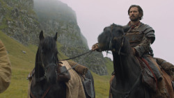 extant_GameOfThrones_6x01-TheRedWoman_3604