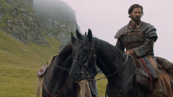 extant_GameOfThrones_6x01-TheRedWoman_3619