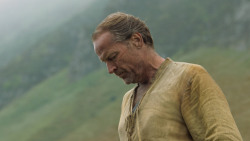 extant_GameOfThrones_6x01-TheRedWoman_3628