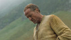 extant_GameOfThrones_6x01-TheRedWoman_3634