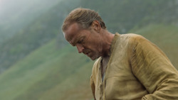 extant_GameOfThrones_6x01-TheRedWoman_3635