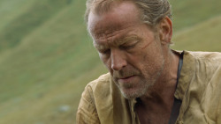 extant_GameOfThrones_6x01-TheRedWoman_3657