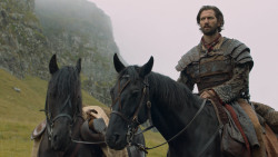 extant_GameOfThrones_6x01-TheRedWoman_3670