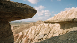 extant_GameOfThrones_6x01-TheRedWoman_3696