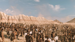 extant_GameOfThrones_6x01-TheRedWoman_3703