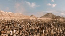 extant_GameOfThrones_6x01-TheRedWoman_3710