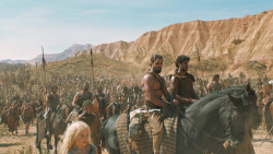 extant_GameOfThrones_6x01-TheRedWoman_3726