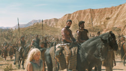 extant_GameOfThrones_6x01-TheRedWoman_3727
