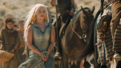 extant_GameOfThrones_6x01-TheRedWoman_3766