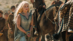 extant_GameOfThrones_6x01-TheRedWoman_3768