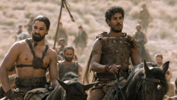 extant_GameOfThrones_6x01-TheRedWoman_3773