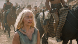 extant_GameOfThrones_6x01-TheRedWoman_3845
