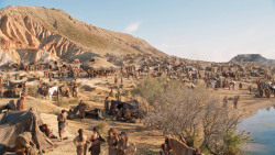 extant_GameOfThrones_6x01-TheRedWoman_3873