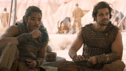 extant_GameOfThrones_6x01-TheRedWoman_4044