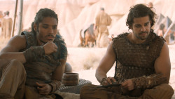 extant_GameOfThrones_6x01-TheRedWoman_4046