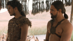 extant_GameOfThrones_6x01-TheRedWoman_4110