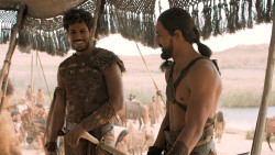 extant_GameOfThrones_6x01-TheRedWoman_4124