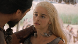 extant_GameOfThrones_6x01-TheRedWoman_4148
