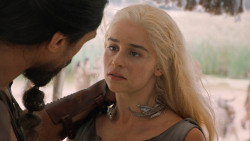extant_GameOfThrones_6x01-TheRedWoman_4150
