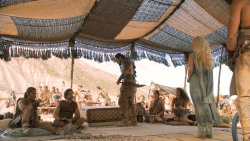 extant_GameOfThrones_6x01-TheRedWoman_4294