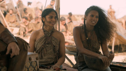 extant_GameOfThrones_6x01-TheRedWoman_4308