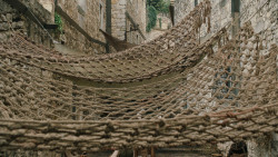 extant_GameOfThrones_6x01-TheRedWoman_4333