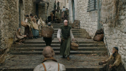 extant_GameOfThrones_6x01-TheRedWoman_4342