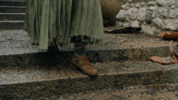 extant_GameOfThrones_6x01-TheRedWoman_4352