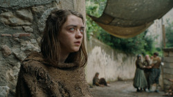 extant_GameOfThrones_6x01-TheRedWoman_4388