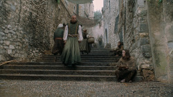 extant_GameOfThrones_6x01-TheRedWoman_4403