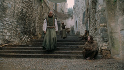 extant_GameOfThrones_6x01-TheRedWoman_4404
