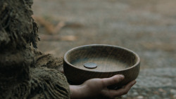 extant_GameOfThrones_6x01-TheRedWoman_4409