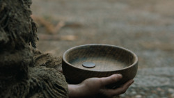 extant_GameOfThrones_6x01-TheRedWoman_4410