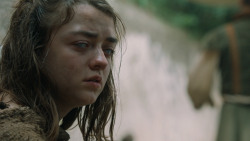 extant_GameOfThrones_6x01-TheRedWoman_4419