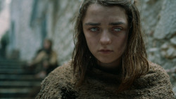 extant_GameOfThrones_6x01-TheRedWoman_4423