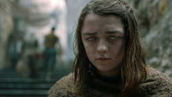 extant_GameOfThrones_6x01-TheRedWoman_4440