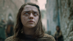 extant_GameOfThrones_6x01-TheRedWoman_4463