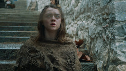 extant_GameOfThrones_6x01-TheRedWoman_4474