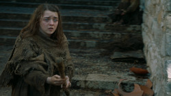 extant_GameOfThrones_6x01-TheRedWoman_4488