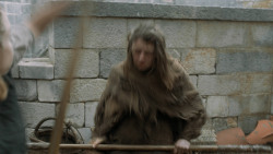 extant_GameOfThrones_6x01-TheRedWoman_4534