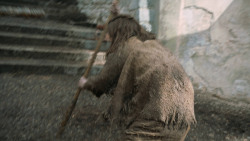 extant_GameOfThrones_6x01-TheRedWoman_4539