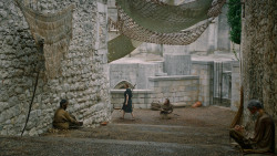 extant_GameOfThrones_6x01-TheRedWoman_4555