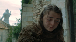 extant_GameOfThrones_6x01-TheRedWoman_4571