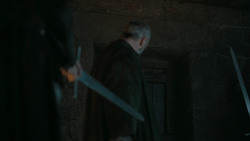 extant_GameOfThrones_6x01-TheRedWoman_4640