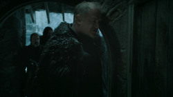 extant_GameOfThrones_6x01-TheRedWoman_4651